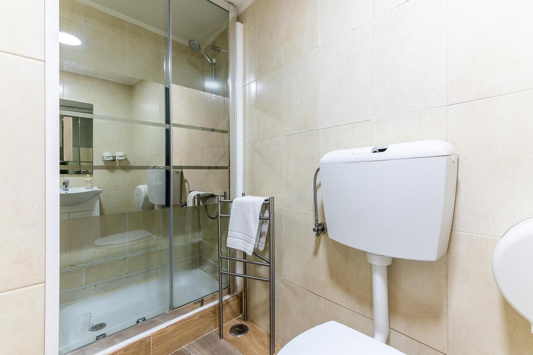 Apartment Alfama 2nd Floor Amazing River View *