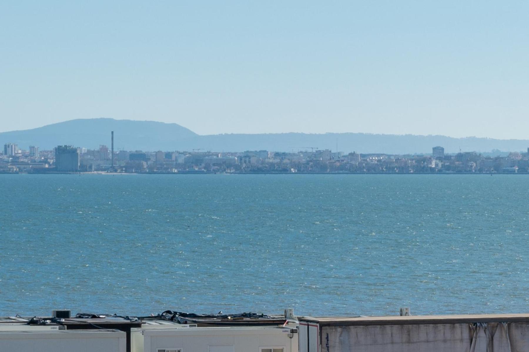 Alfama 2nd Floor Amazing River View Apartment *