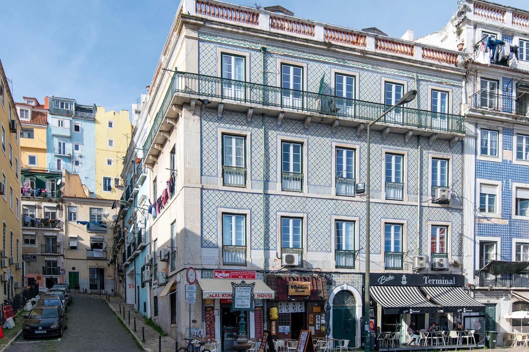 Alfama 2nd Floor Amazing River View * Lissabon